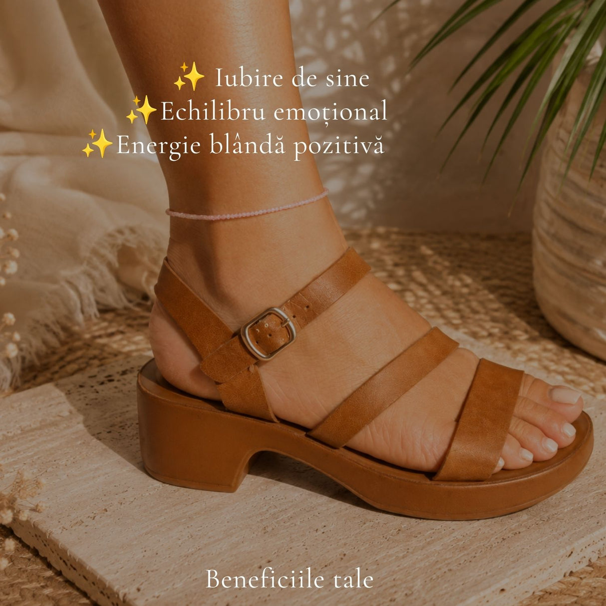 Brățară de picior cu Cuarț roz natural, purtată pe gleznă