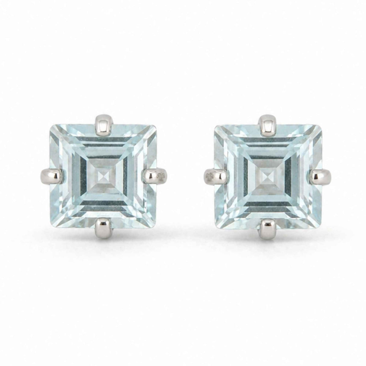 Cercei argint 925 patrati cu topaz albastru – claritate si echilibru interior