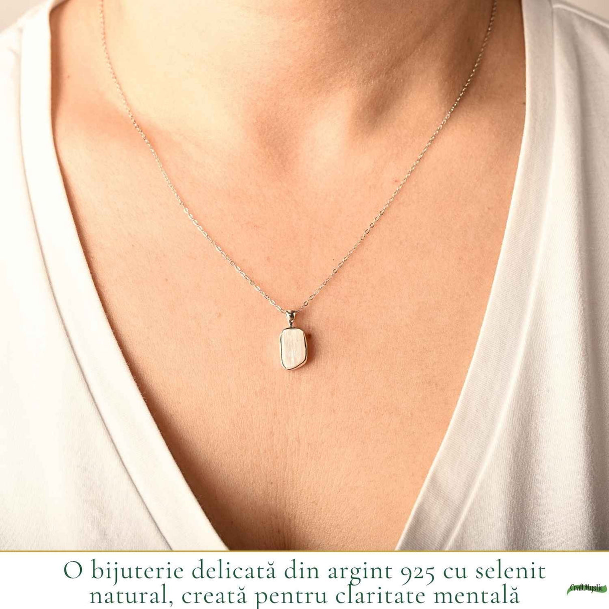 Colier Argint 925 cu Selenit – Claritate si Echilibru Spiritual