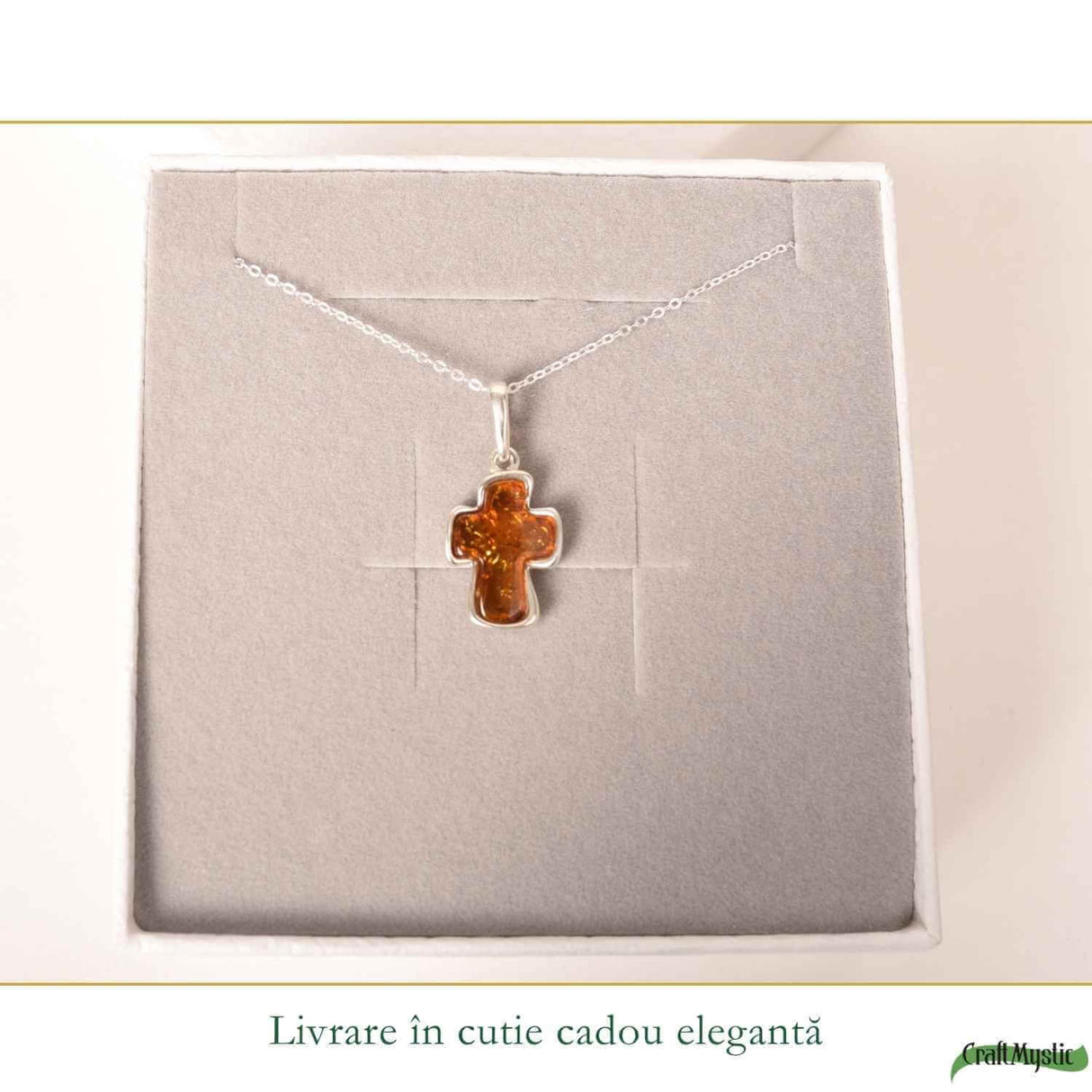 Colier argint 925 cu cruce mica si chihlimbar natural - Protectie si energie solara
