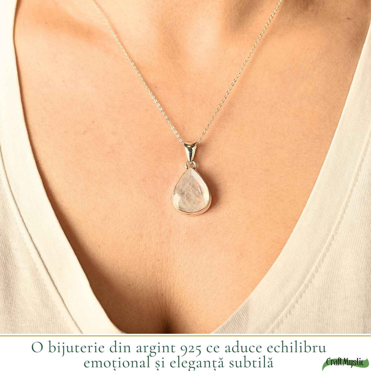 Colier Argint 925 cu Piatra Lunii Lacrima – Intuitie si Echilibru Feminin
