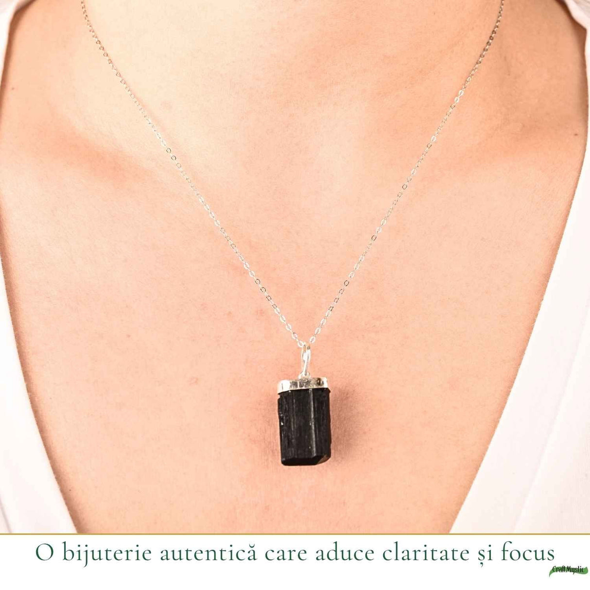Colier Argint 925 cu Turmalina Neagra Mica Bruta – Protectie Discreta si Ancorare