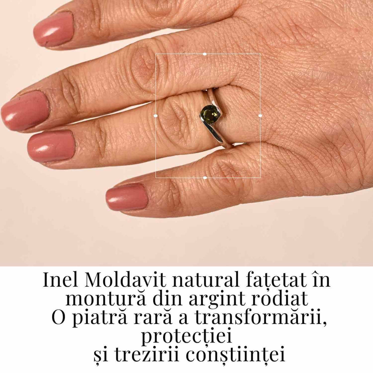 Inel minimalist din Argint 925 rodiat cu Moldavit natural fatetat - claritate, protectie si evolutie interioara