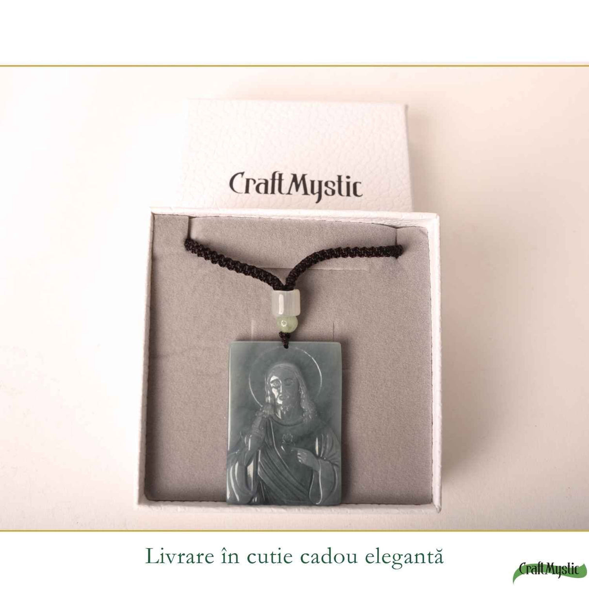 Colier cu Jad Natural cu Chipul lui Isus – Protectie, Armonie si Credinta