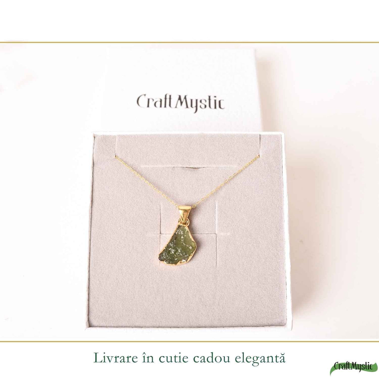 Colier cu Moldavit Brut si Argint 925 Placat Aur 18k– Conexiune si Transformare