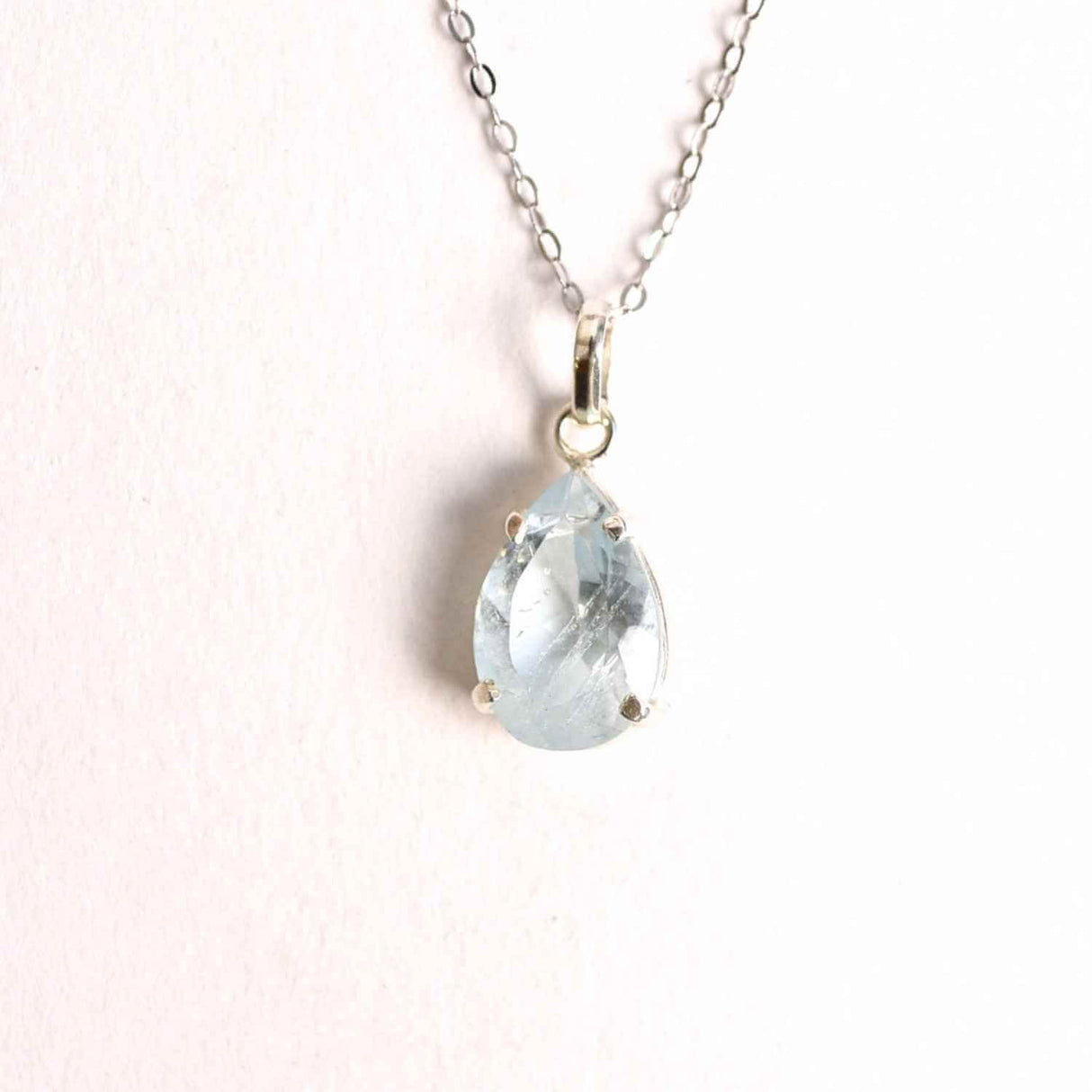 Claritate si Expresivitate - Colier Argint 925 cu Topaz Albastru fatetat Lacrima