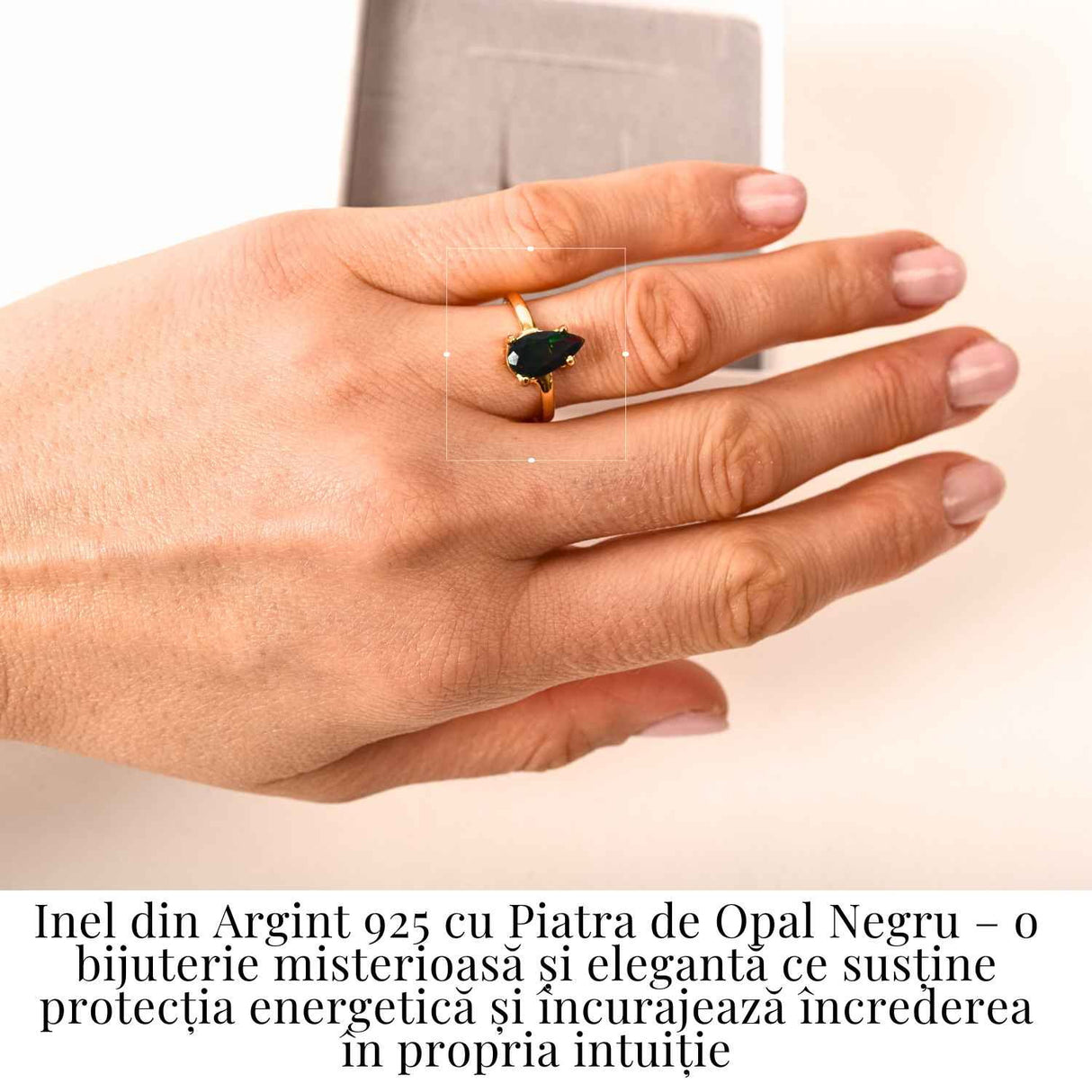 Inel Argint 925 placat cu aur 18K cu Opal Negru Fatetat oval- o reflexie profunda a intuitiei purtate cu gratie