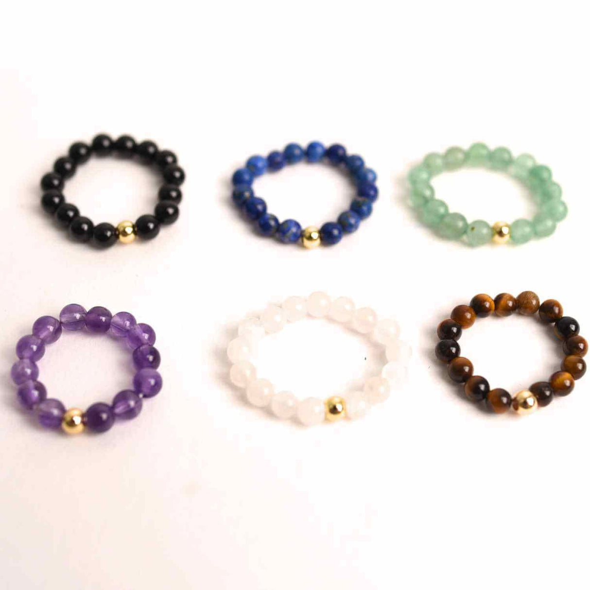 Inel elastic cu biluta aurie si margele 4 mm din pietre naturale - Ochi de tigru