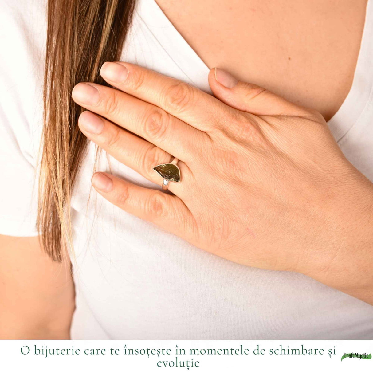 Inel Argint 925 cu Moldavit Autentic, M8/56 – Talisman pentru Crestere Spirituala si Protectie