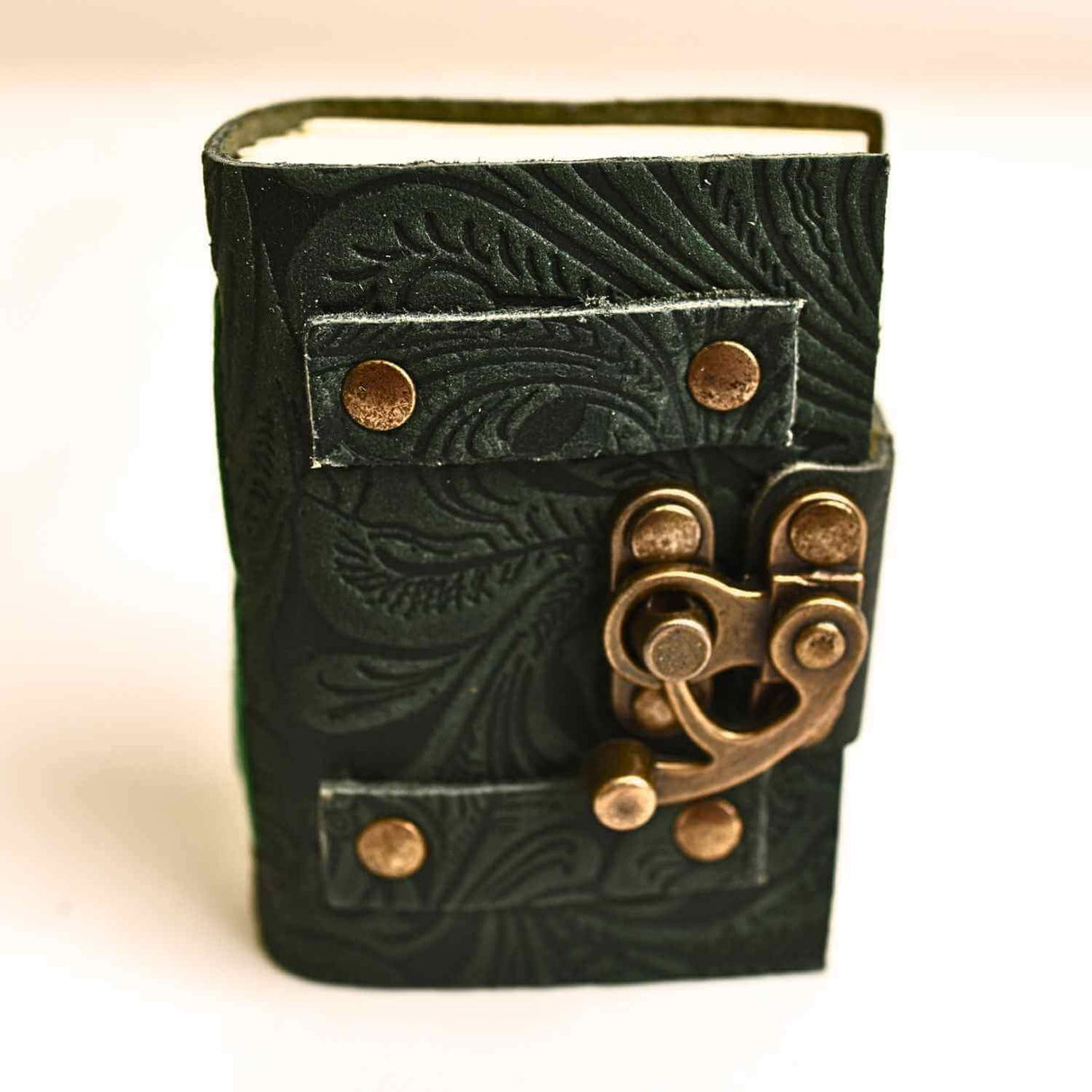 Talisman pentru Ganduri – Mini Jurnal Verdecu Coperta din Piele