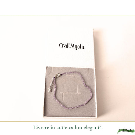 Detaliu brățară de picior cu Ametist fațetat de 2 mm