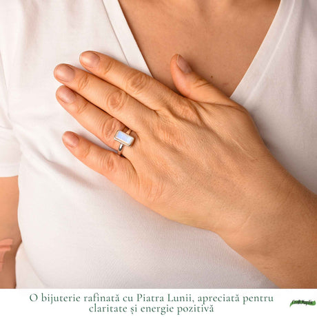 Inel Argint 925 cu Piatra Lunii Naturala Fatetata Dreptunghi – Intuitie si Echilibru