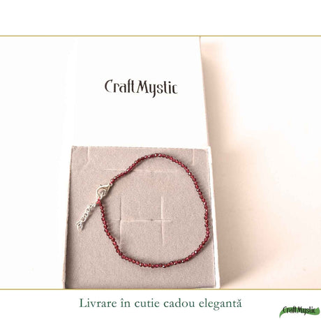 Detaliu brățară de picior cu Granat fațetat de 2 mm