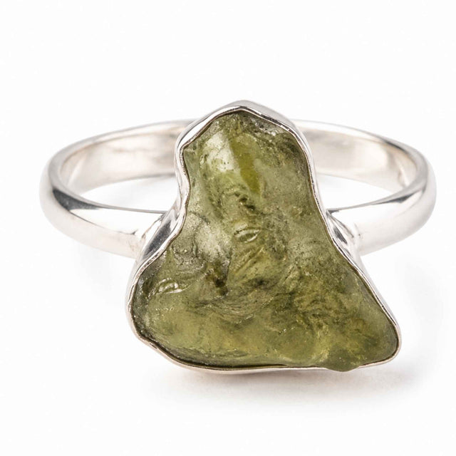 Inel din argint 925 cu Moldavit natural, piatră verde neuniformă