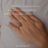 Reflexii irizate ale Labradoritului pe inelul din argint 925