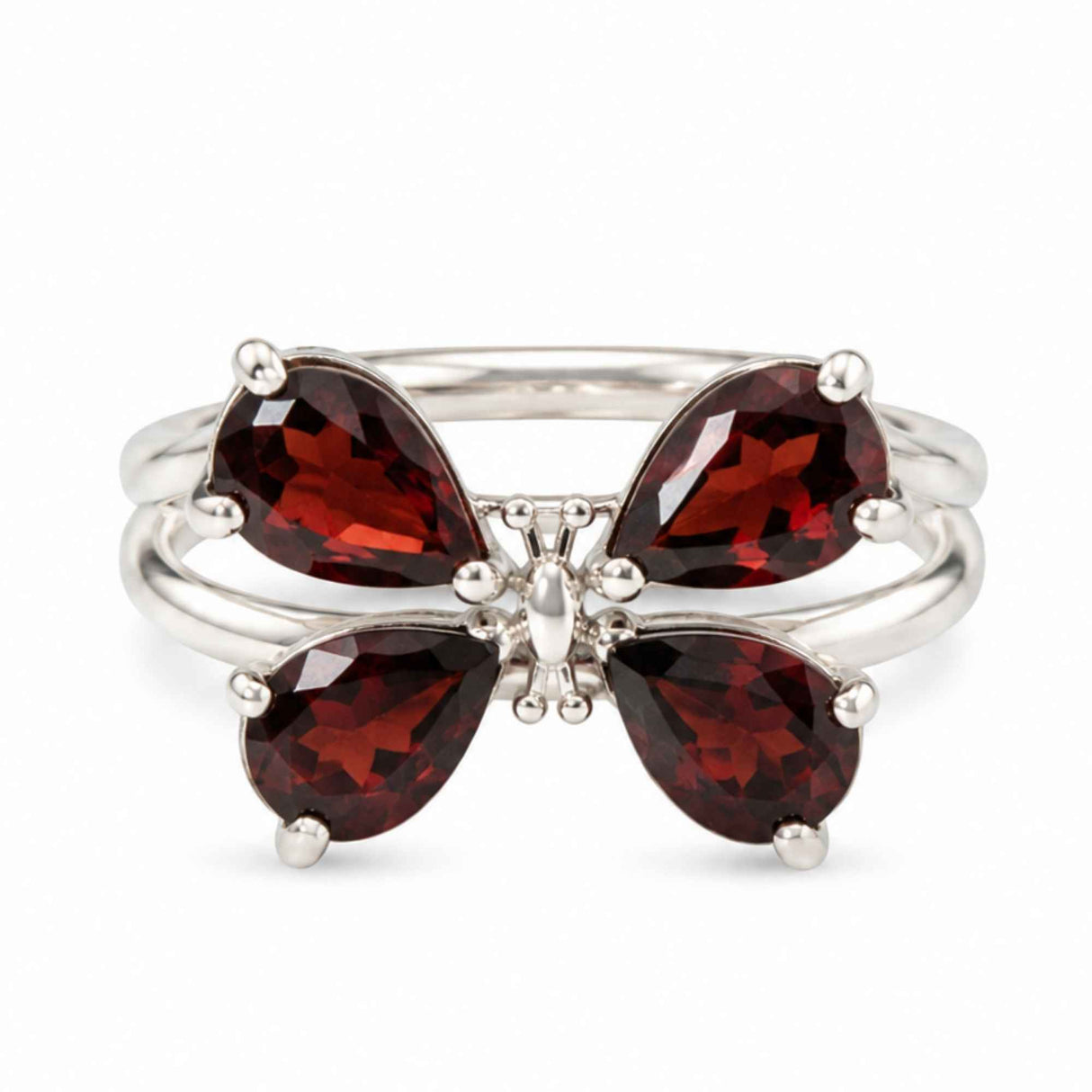 Elegant Bracelet with 3mm Faceted Natural Garnet – Passion and Natural Elegance