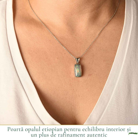 Colier Argint 925 cu Piatra Naturala de Opal Etiopian Dreptunghi – Creativitate si Inspiratie