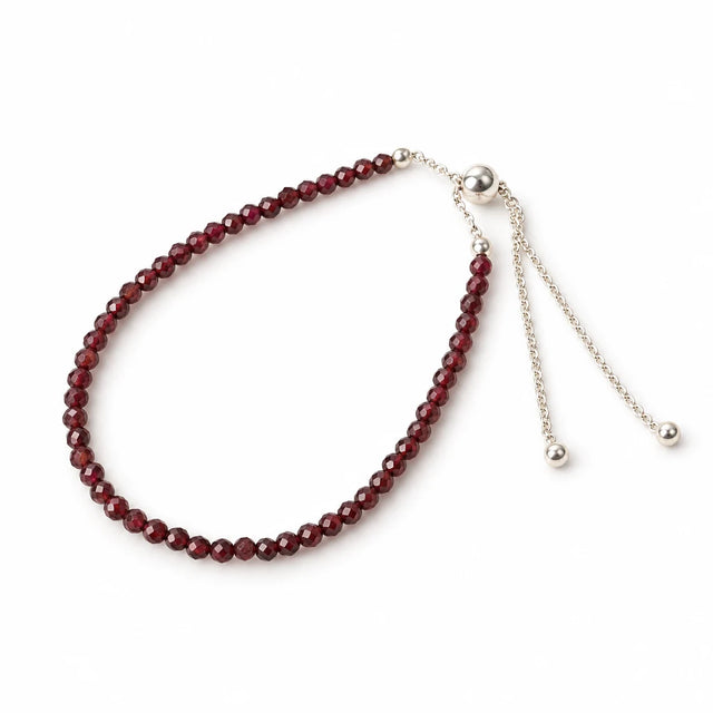 Brățară cu Granat, vedere completă pe fundal alb