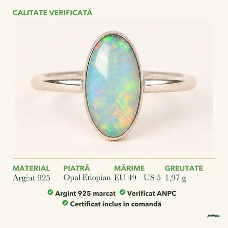 Inel cu Opal Etiopian: material, dimensiunea pietrei, greutate și marcajul 925