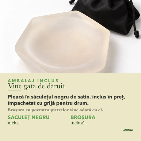 Bol Selenit cu Selenit lângă săculețul negru de satin în care vine