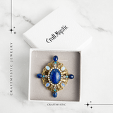 Brosa Lapis Lazuli cu Pietre de Opal si Perle Sintetice - Echilibru si Rafinament