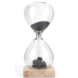 Clepsidra Magnetica cu Particule Metalice si Suport din Lemn – Relaxare si Focus