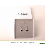 Cercei Argint 925 cu Iolit Fatetat Triunghi – Intuitie si Claritate Interioara