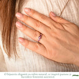 Inel Argint 925 cu Rubin Fatetat – Pasiune si Energie Feminina