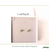 Cercei Argint 925 Placat cu Aur 18K si Smarald Brut – Eleganta Naturala si Feminitate