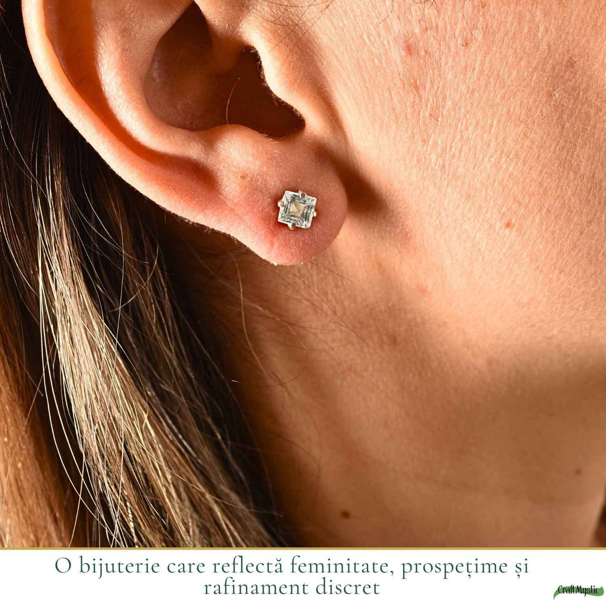 Cercei argint 925 patrati cu topaz albastru – claritate si echilibru interior