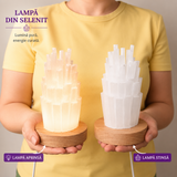 Lampa din Selenit Natural cu Baza din Lemn – Purificare, Liniste si Energie Pozitiva