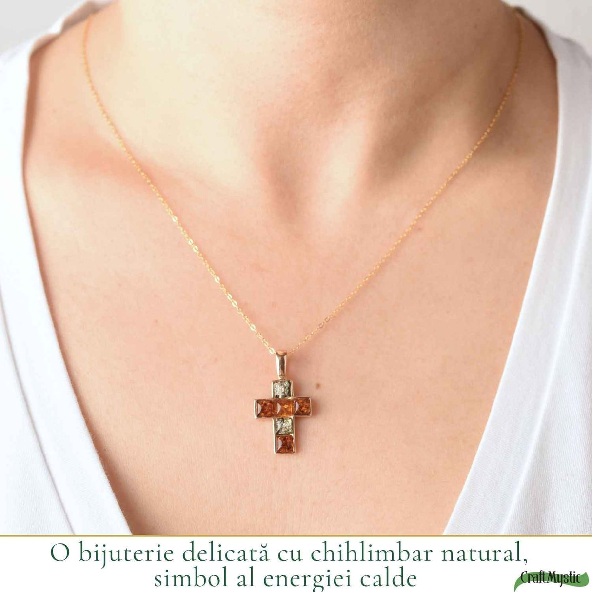 Colier Argint 925 cu Chihlimbar Cruce – Protectie si Energie Calda