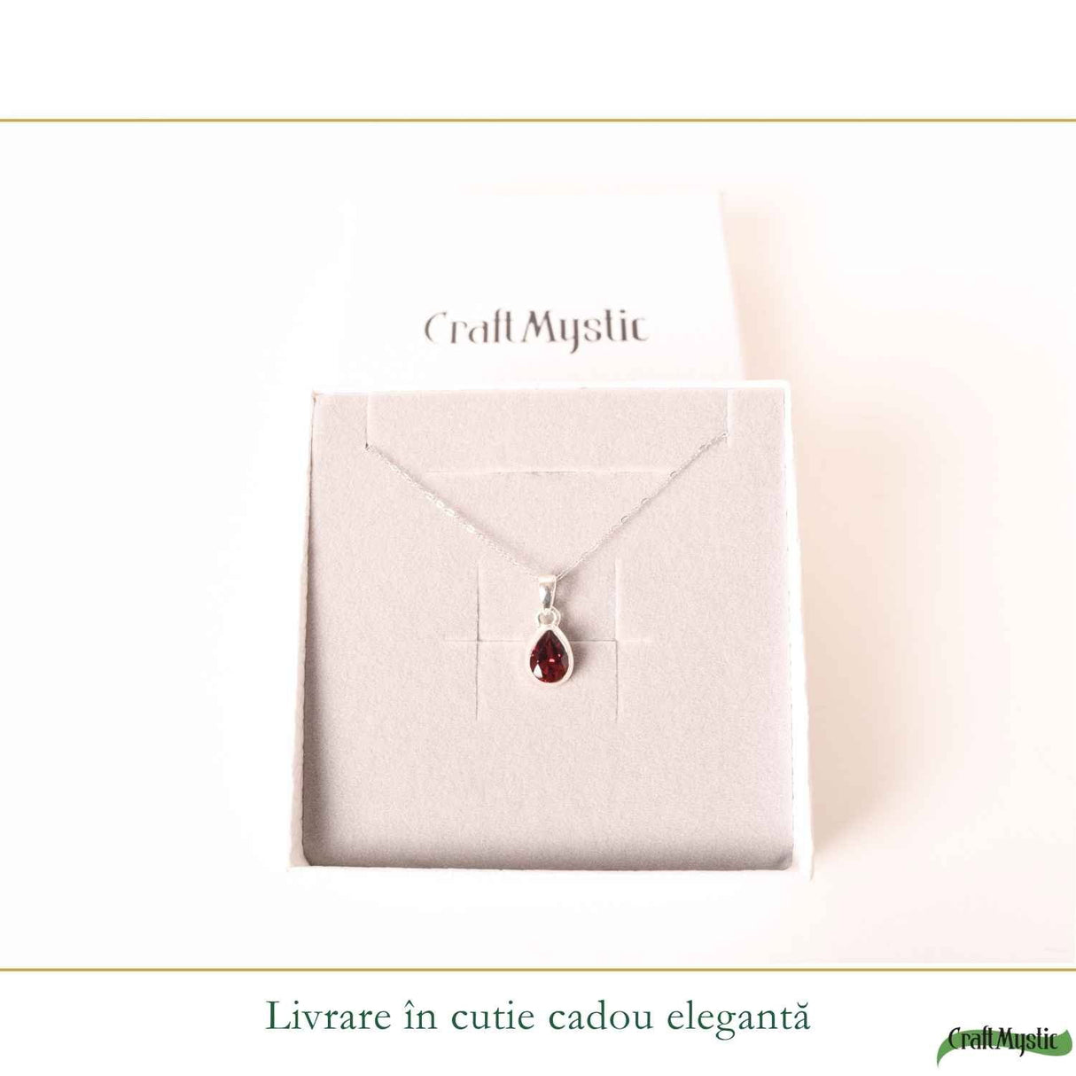 Colier Argint 925 cu Granat Lacrima – Energie si Feminitate Profunda
