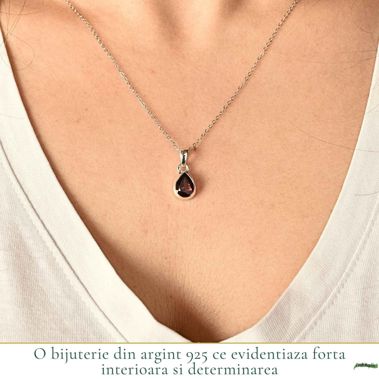Colier Argint 925 cu Granat Lacrima – Energie si Feminitate Profunda