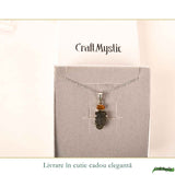 Colier argint 925 cu Moldavit si Chihlimbar Natural – Echilibru si Claritate Interioara