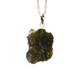 Colier Argint 925 cu Moldavit natural brut 2.2 g -sprijin discret pentru reflectie si calm