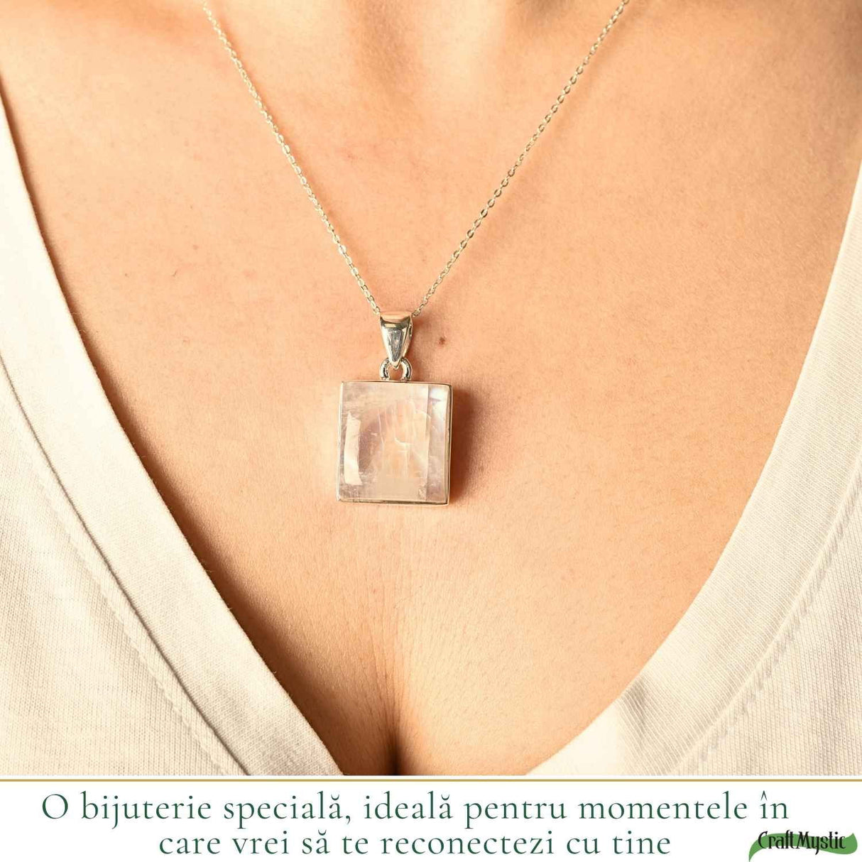 Colier Argint 925 cu Piatra Lunii Patrat – Echilibru si Intuitie Naturala