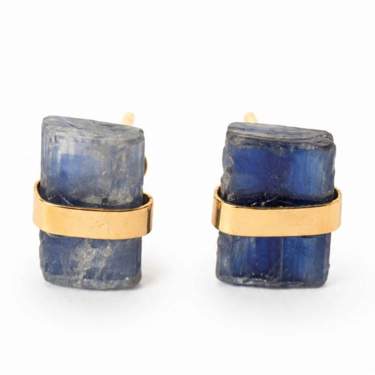 Cercei Argint 925 Placat cu Aur 18K cu Kianit Albastru Brut – Claritate si Intuitie