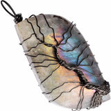 Colier cu pandantiv din labradorit natural pentru barbati si femei - Cristal neregulat lucrat manual, invelit cu sarma model arborele vietii - O piatra semipretioasa pentru meditatie, intuitie, imagin
