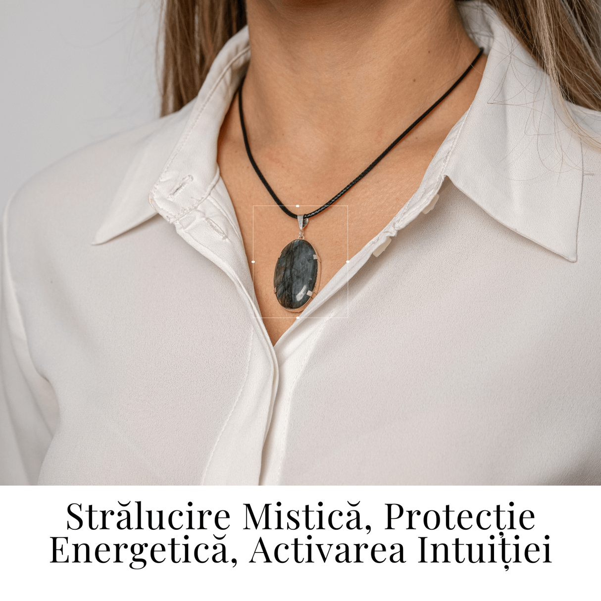 Colier cu Labradorit Oval - Stralucire Mistica si Protectie Energetica