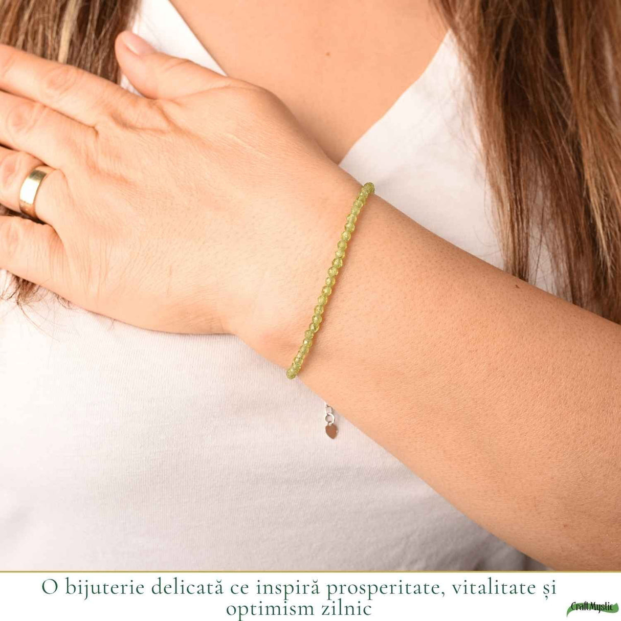 Bratara Fina cu Peridot Fatetat 3 mm – Prosperitate si Energie Pozitiva