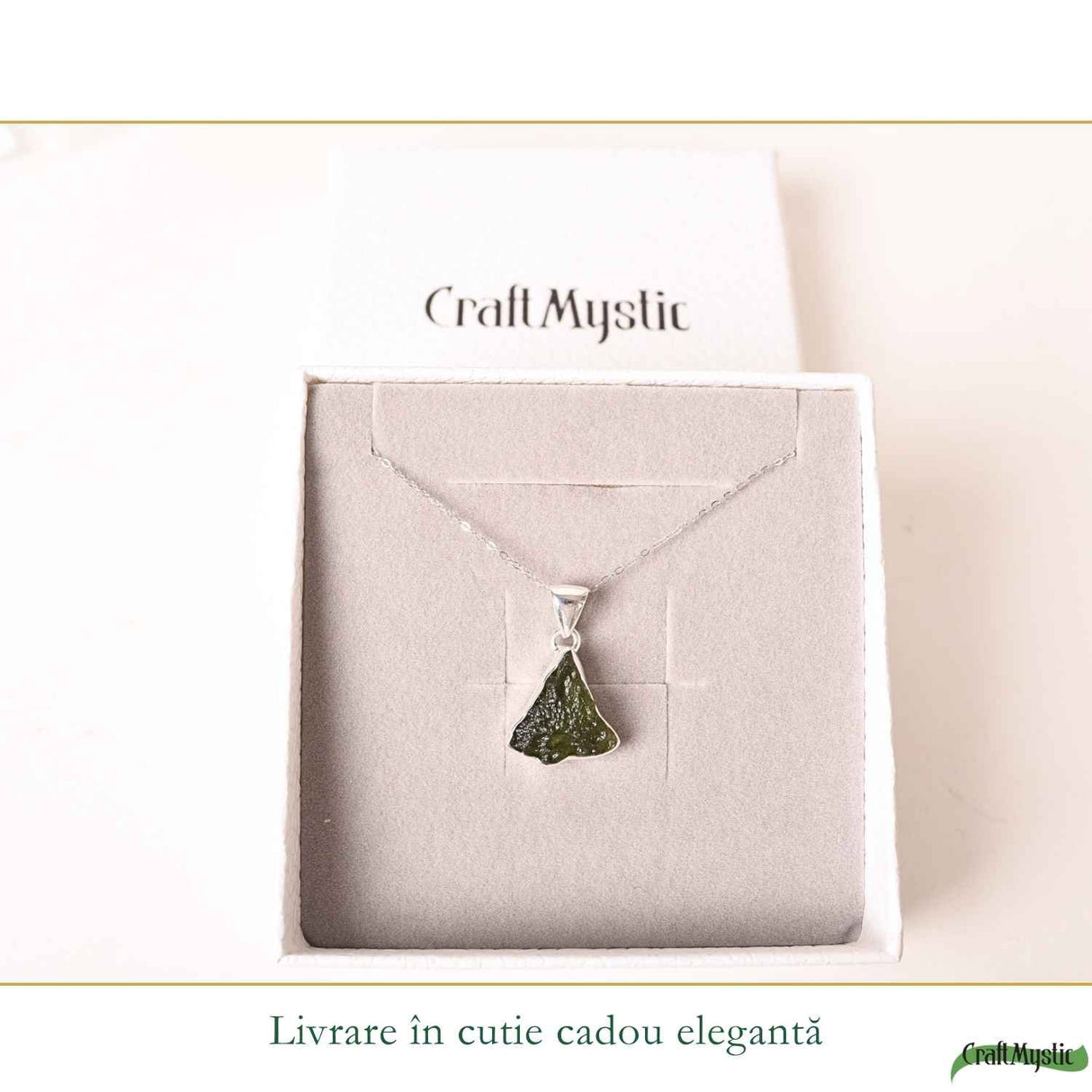 Colier Moldavit Brut Triunghi Argint 925 – Energie si Claritate Interioara