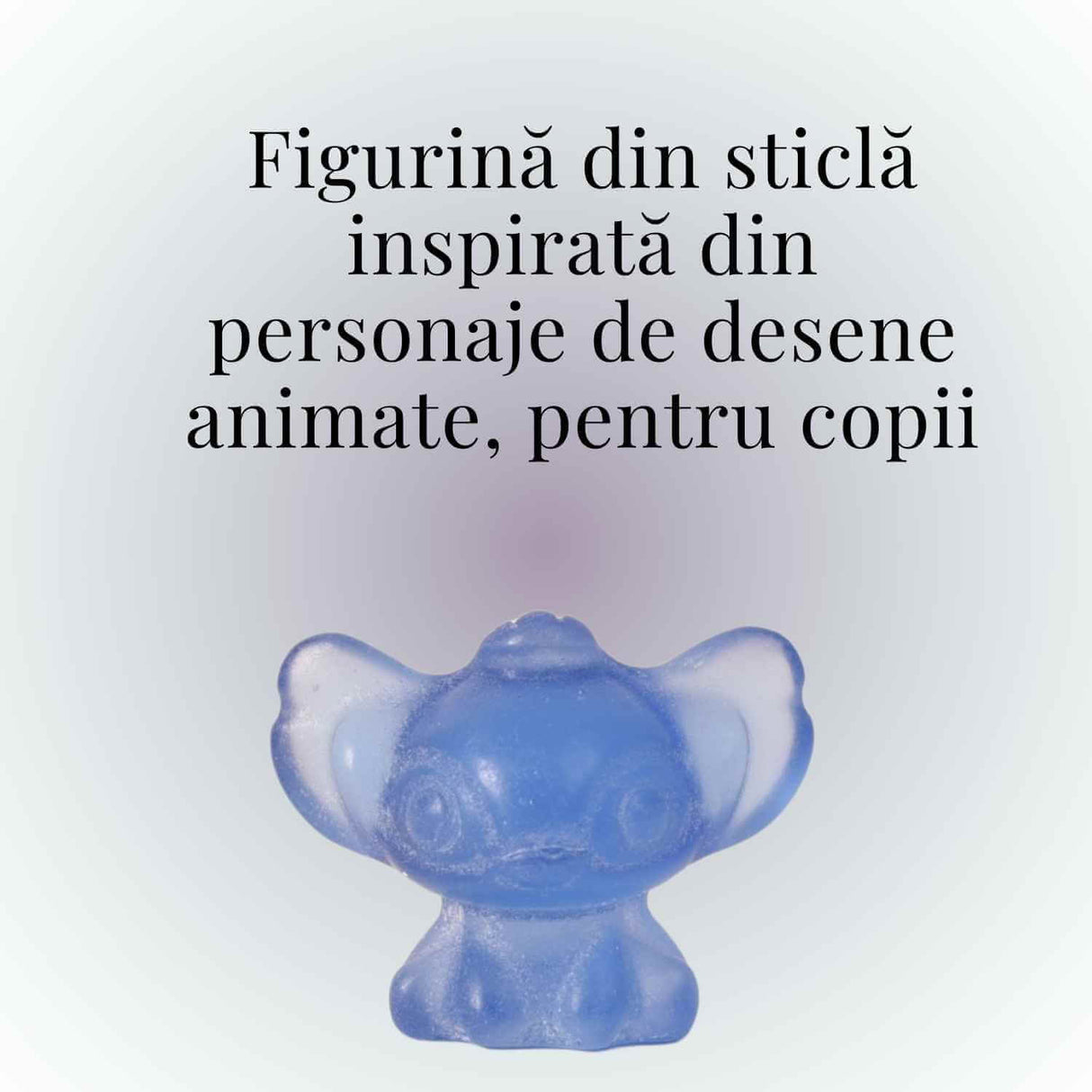 Figurina din sticla care invita la calm, simplitate si prezenta