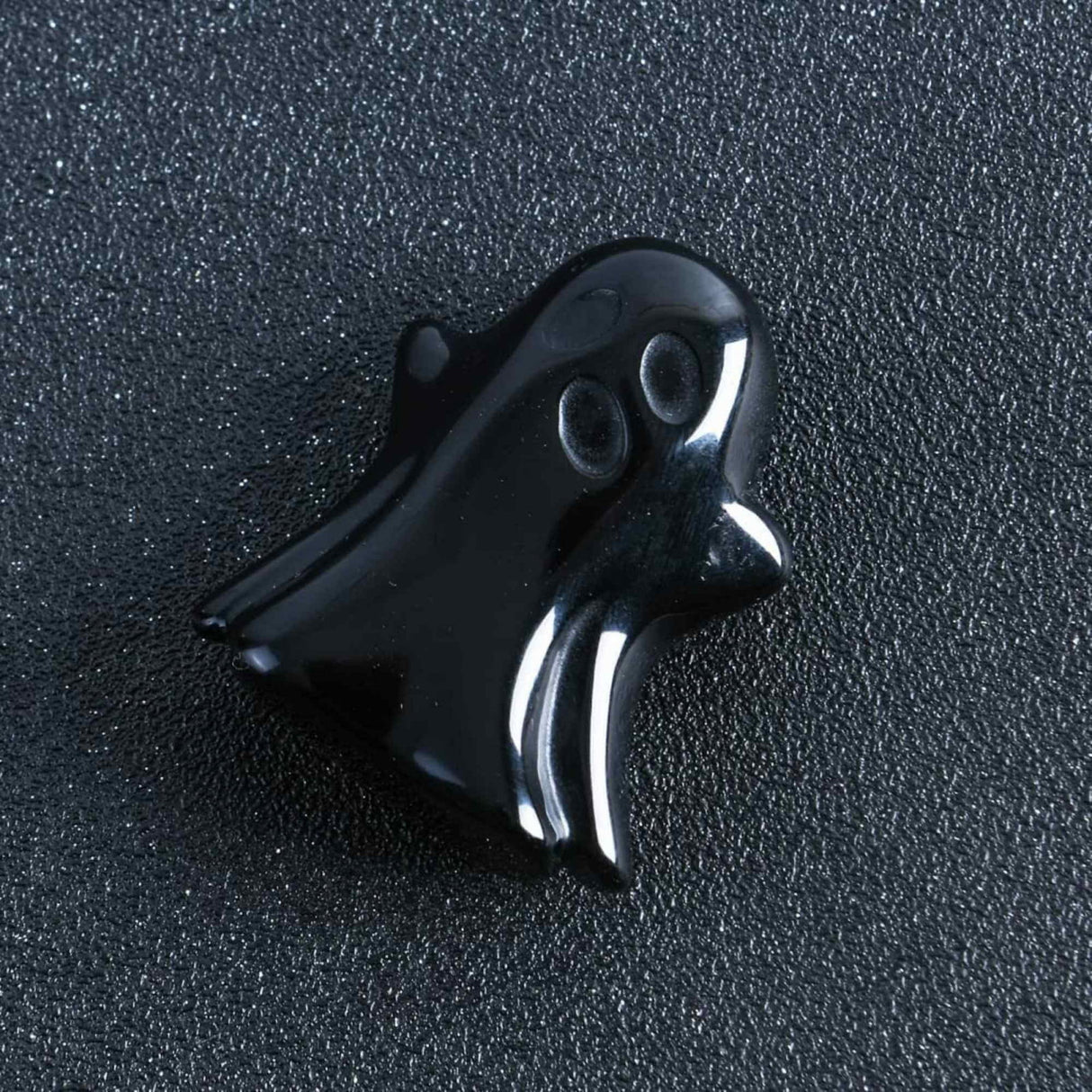 Figurina 3.5 cm in forma de fantoma din piatra semipretioasa Obsidian, sculptata manual