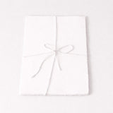 Hartie alba vintage 22x29.5 cm - un spatiu pur pentru ganduri scrise cu intentie