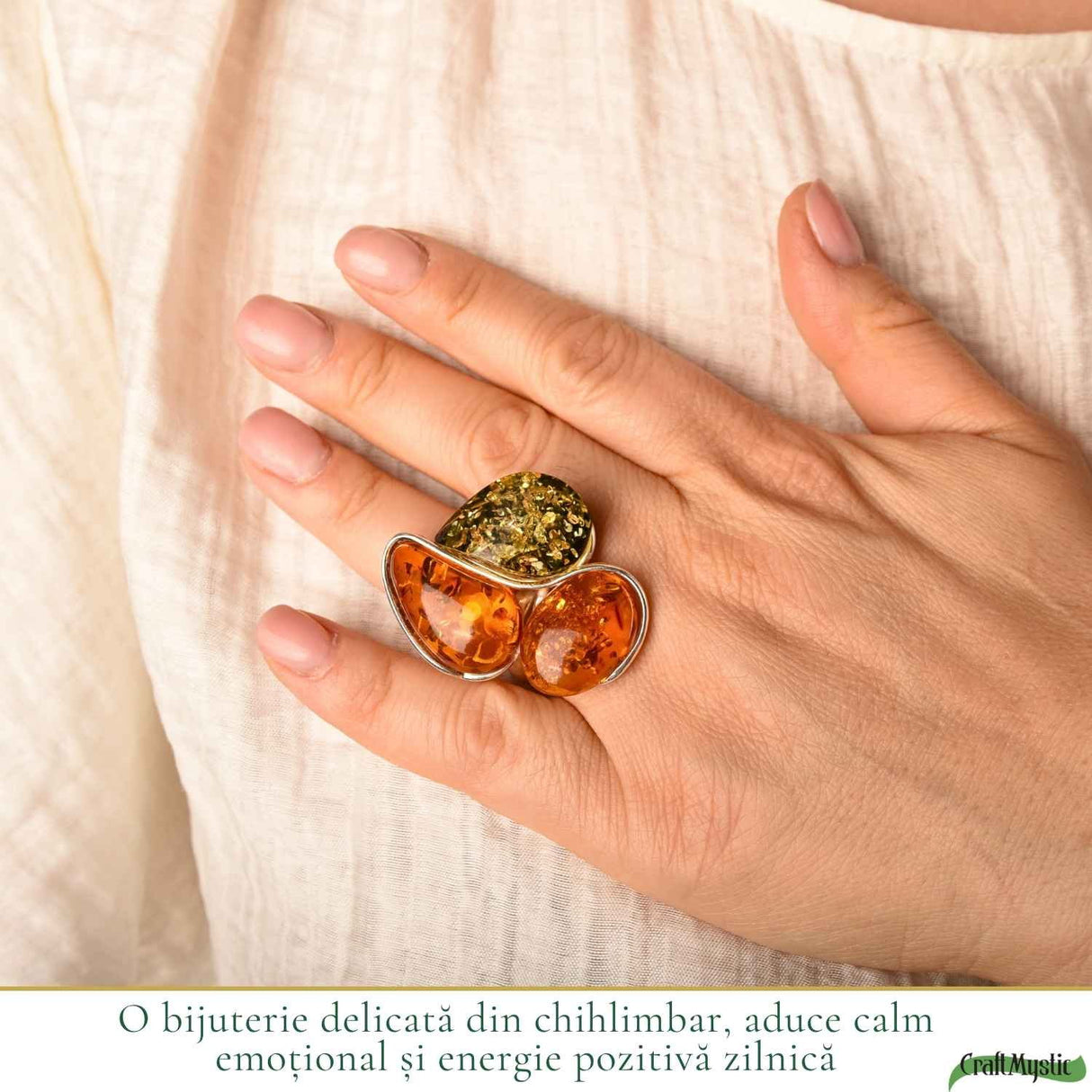 Inel Argint 925 cu Chihlimbar Coniac si Verde Floare – Caldura si Feminitate Naturala