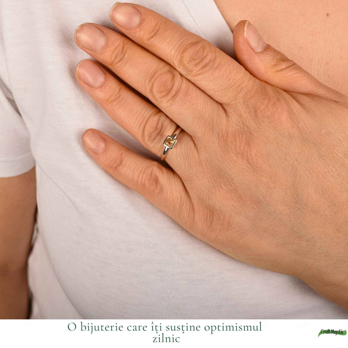 Inel argint 925 cu Citrin patrat fatetat – claritate si prosperitate zilnica