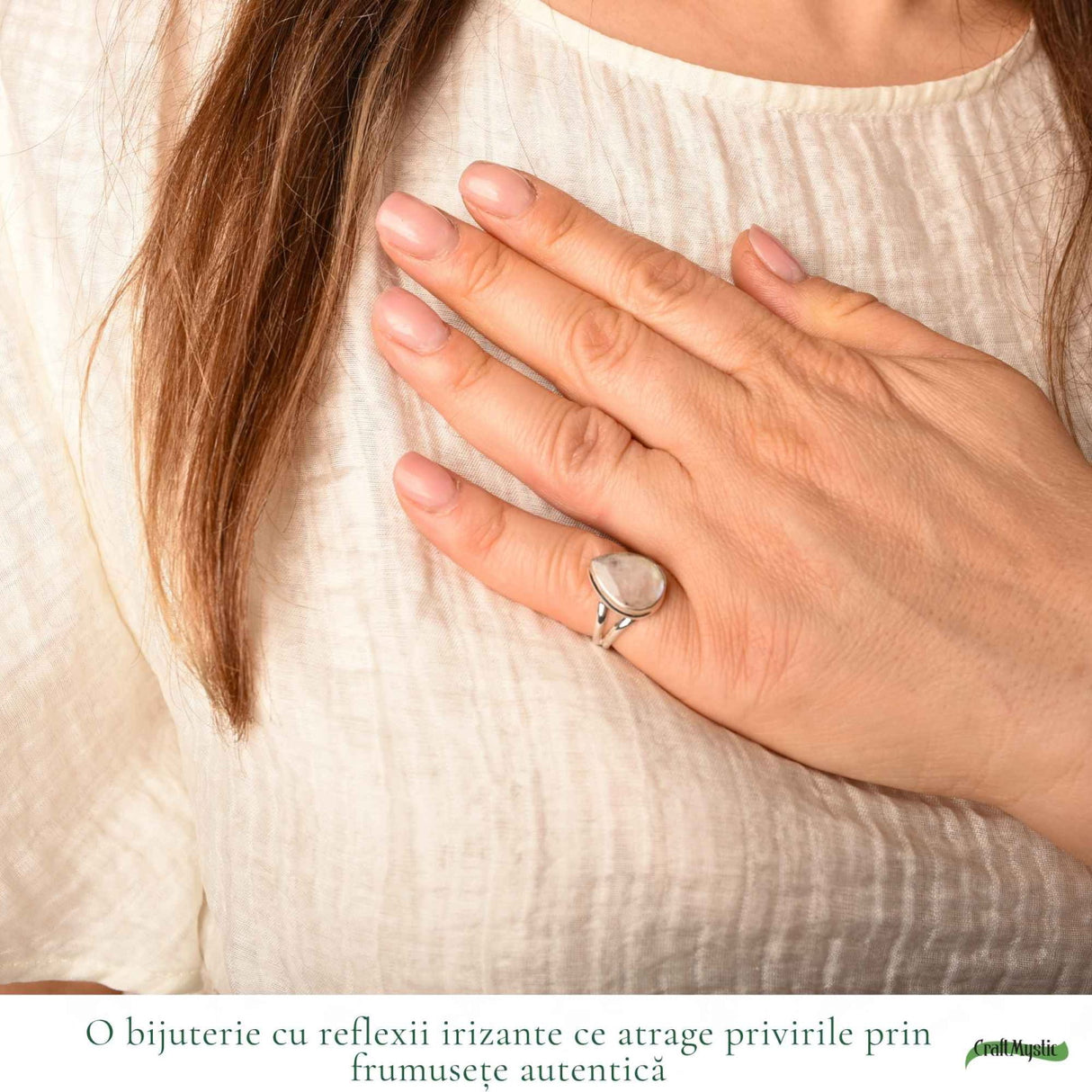 Inel Argint 925 cu Piatra Lunii Fatetata Lacrima – Intuitie si Eleganta Feminina