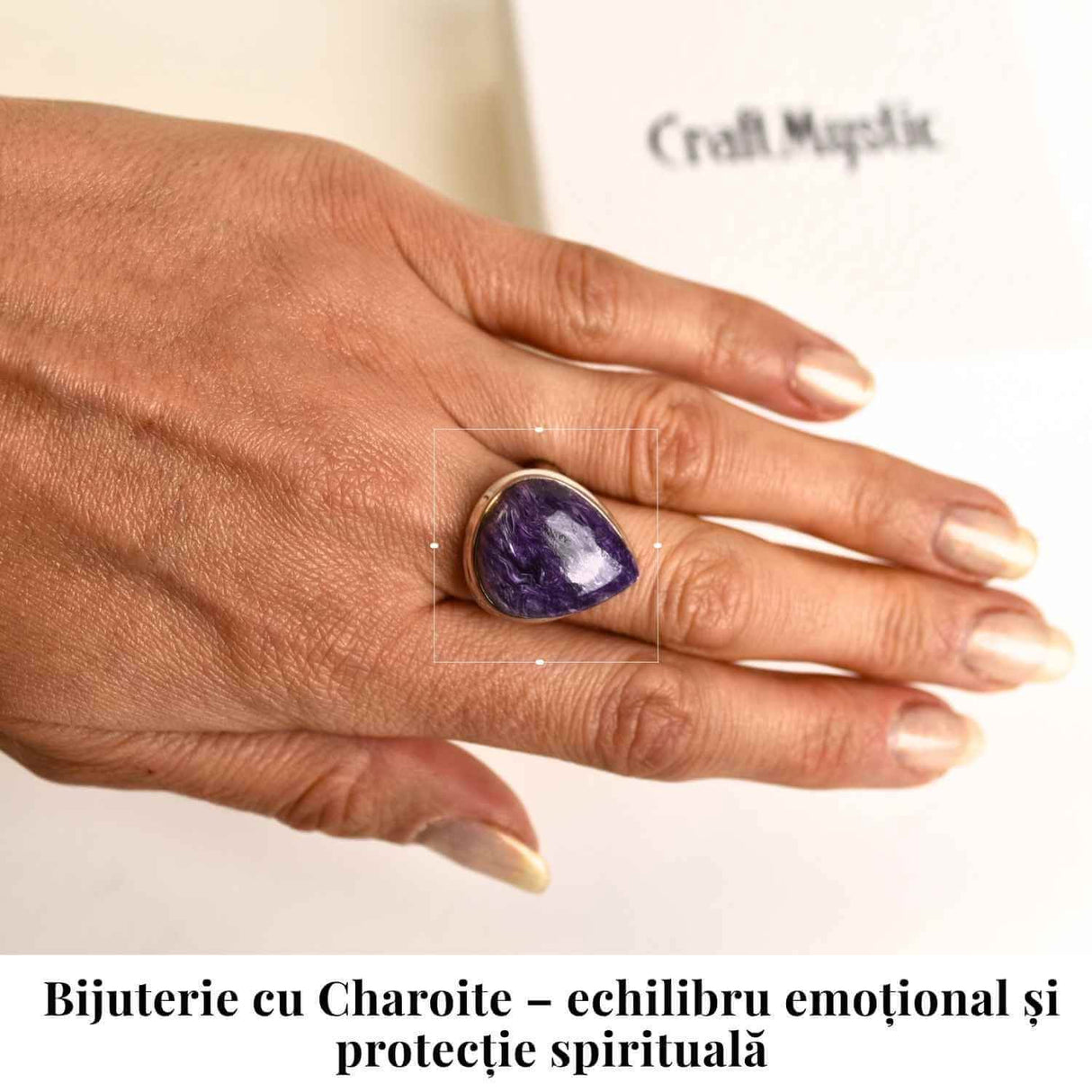 Inel argint 925 cu Charoite naturala triunghi - Transformare si echilibru interior