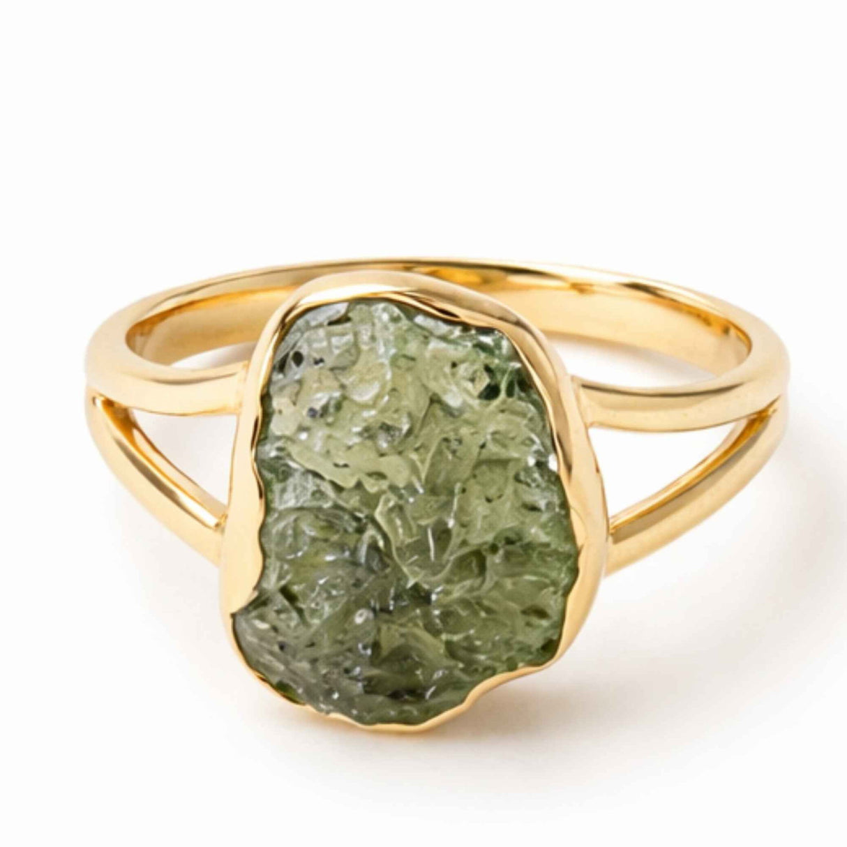 Inel argint 925 placat cu aur de 18k si moldavit brut M6.5/53 – energie intensa si transformare autentica